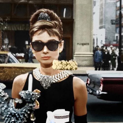 Holly-golightly.jpg